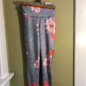 Old navy floral leggings